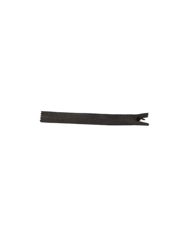 REGULAR 7IN NYLON ZIPPER REGULAR 7IN NYLON ZIPPER